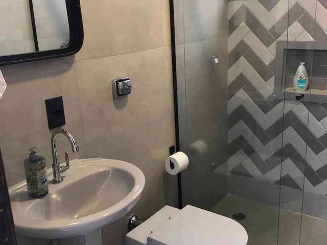 #8 - Casa para Venda em Santana de Parnaíba - SP