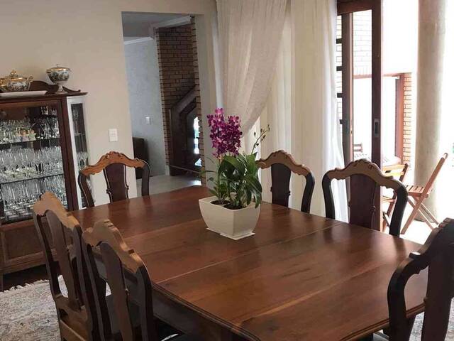 Casa para Venda em Santana de Parnaíba - 4