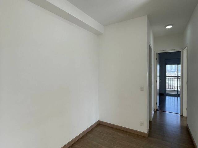 #23 - Apartamento para Venda em Barueri - SP