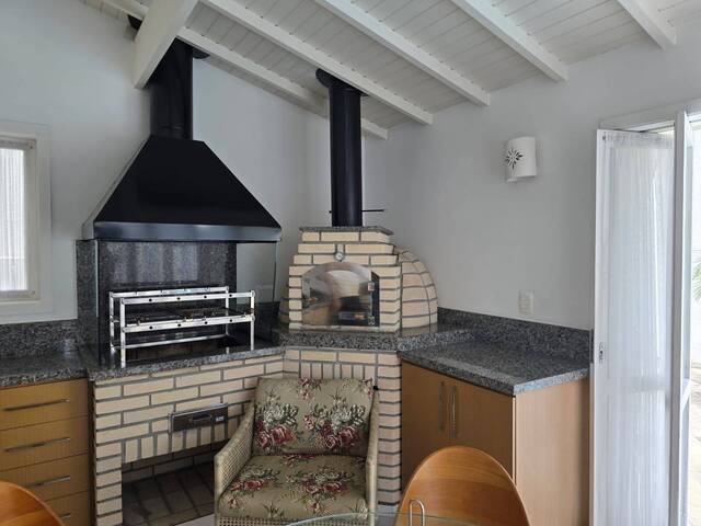 #77 - Casa para Venda em Santana de Parnaíba - SP