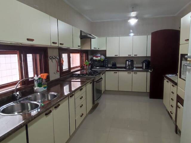Casa para Venda em Santana de Parnaíba - 5