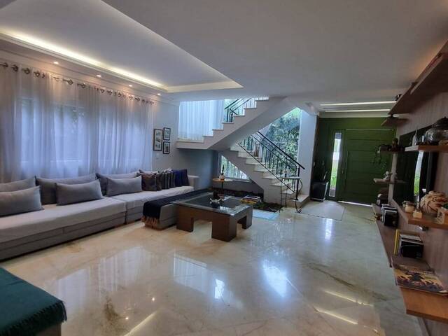 #96 - Casa para Locação em Barueri - SP