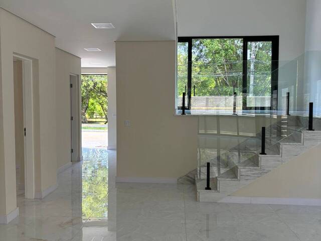 Casa para Venda em Santana de Parnaíba - 4