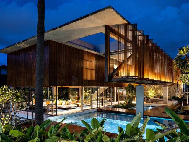 #118 - Casa para Venda em Barueri - SP