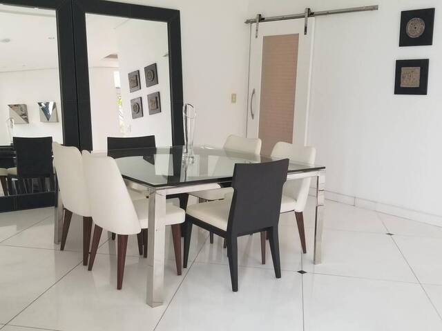 #122 - Casa para Locação em Barueri - SP