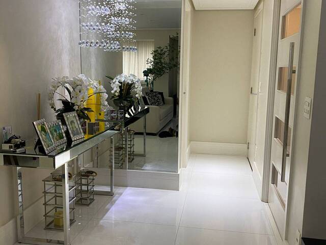 #127 - Apartamento para Venda em Barueri - SP