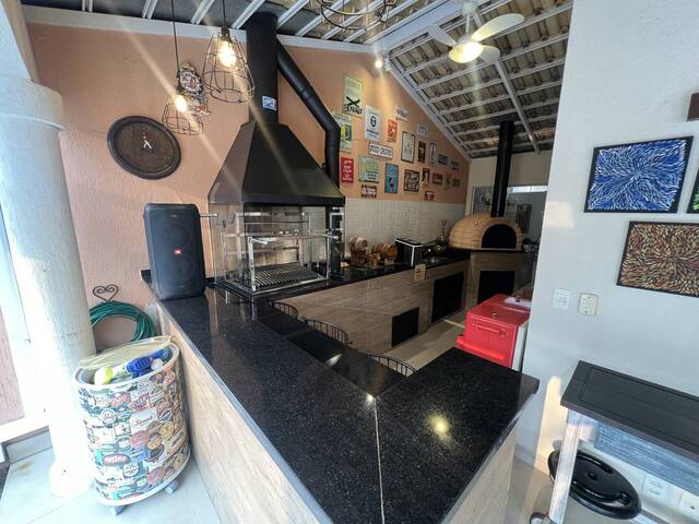Casa para Venda em Santana de Parnaíba - 5