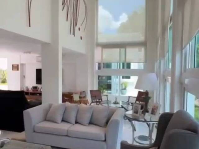 #191 - Casa para Venda em Barueri - SP