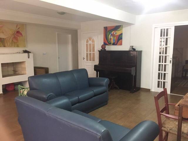 #210 - Casa para Venda em Santana de Parnaíba - SP