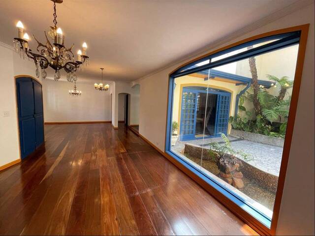 Casa para Venda em Santana de Parnaíba - 4