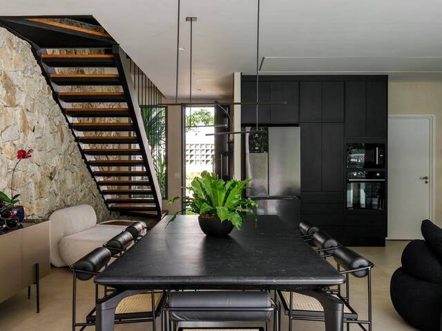 #252 - Casa para Venda em Santana de Parnaíba - SP