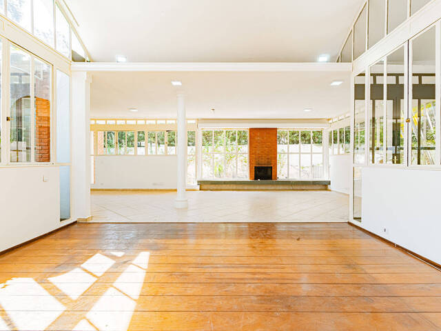 #256 - Casa para Venda em Santana de Parnaíba - SP - 2
