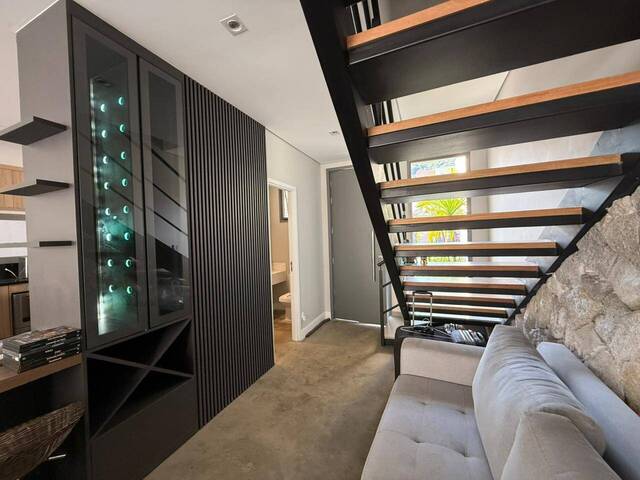 Casa para Venda em Santana de Parnaíba - 4