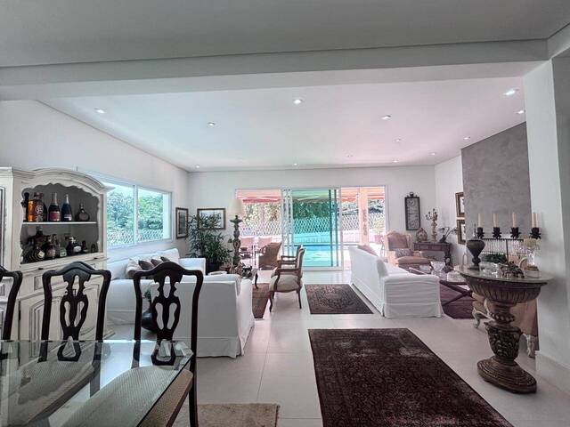 Casa para Venda em Santana de Parnaíba - 4