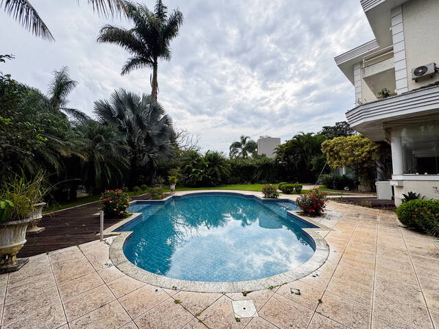 #270 - Casa para Venda em Barueri - SP - 2