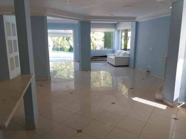 #273 - Casa para Venda em Santana de Parnaíba - SP - 3