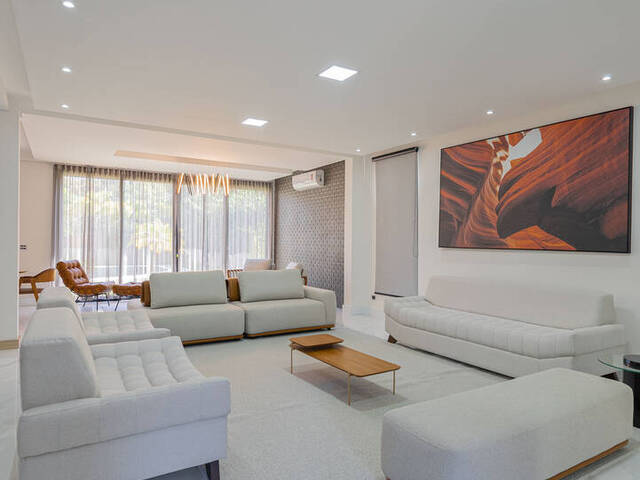 #276 - Casa para Venda em Santana de Parnaíba - SP - 3