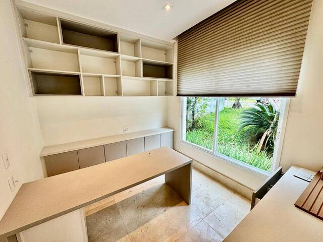 #284 - Casa para Venda em Santana de Parnaíba - SP - 3