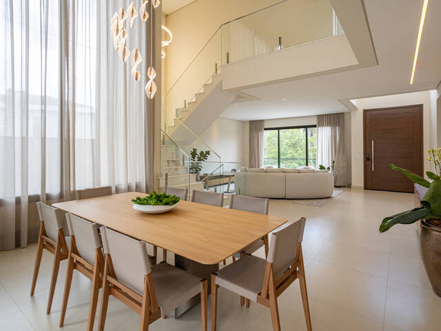 #328 - Casa para Venda em Santana de Parnaíba - SP - 1