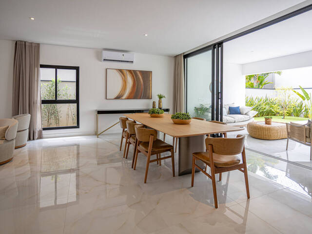 #330 - Casa para Venda em Santana de Parnaíba - SP - 2