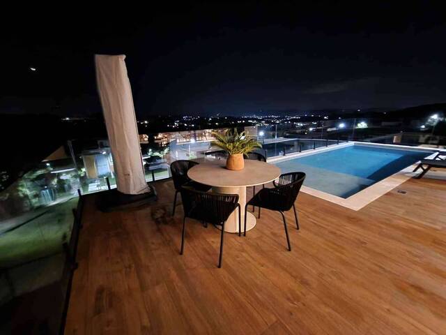 #357 - Casa para Venda em Santana de Parnaíba - SP - 1