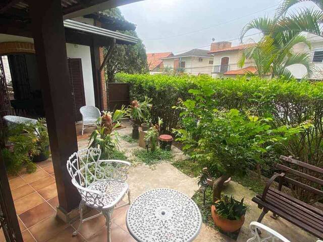 #358 - Casa para Venda em Santana de Parnaíba - SP - 1