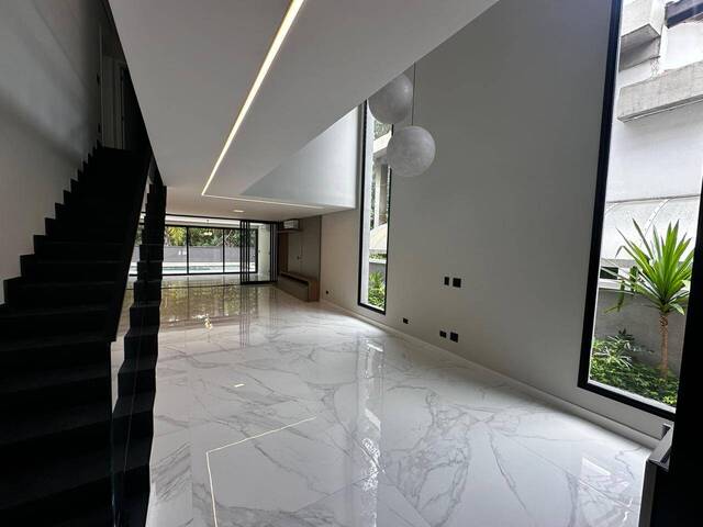 #363 - Casa para Venda em Santana de Parnaíba - SP - 3