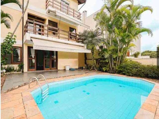 #365 - Casa para Venda em Santana de Parnaíba - SP - 1