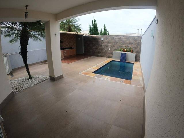 Casa para Venda em Santana de Parnaíba - 4