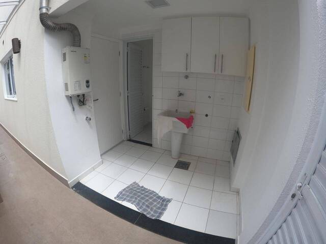 Casa para Venda em Santana de Parnaíba - 5