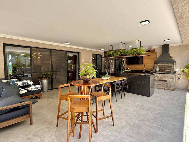 #426 - Casa para Venda em Santana de Parnaíba - SP