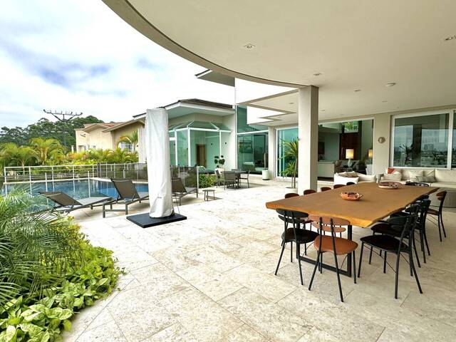 Casa para Venda em Santana de Parnaíba - 4