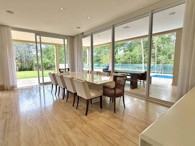 #438 - Casa para Venda em Santana de Parnaíba - SP