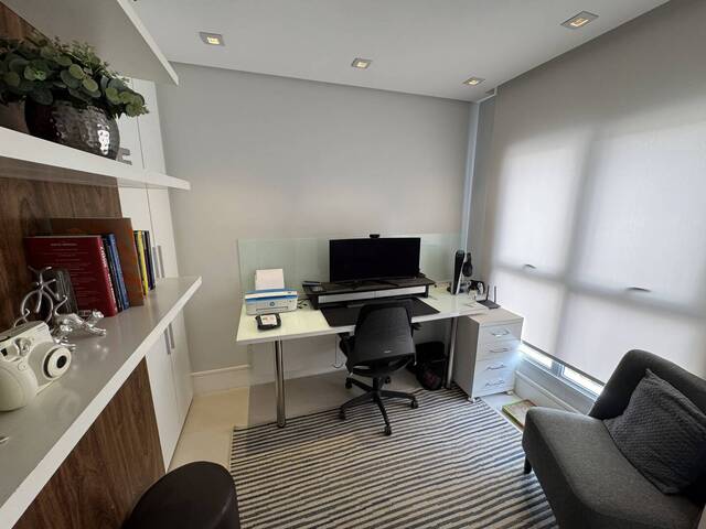 #449 - Casa para Venda em Santana de Parnaíba - SP