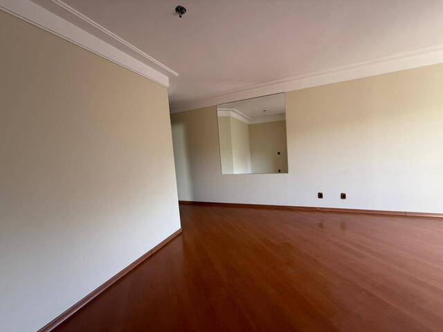 #382 - Apartamento para Venda em Santana de Parnaíba - SP - 3