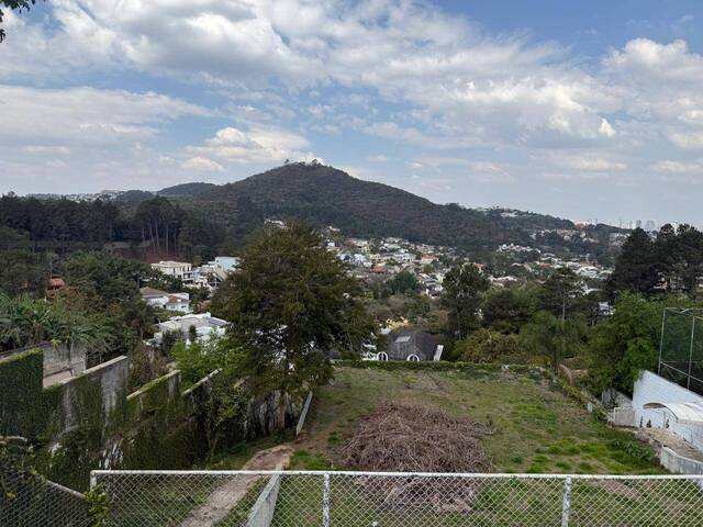 #460 - Casa para Venda em Santana de Parnaíba - SP