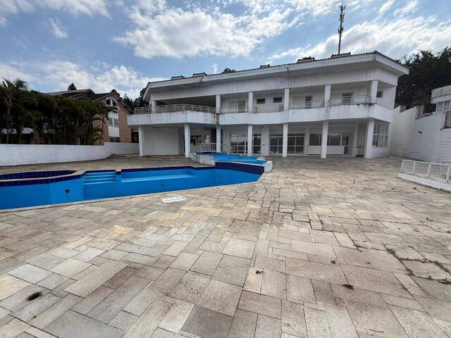 #460 - Casa para Venda em Santana de Parnaíba - SP