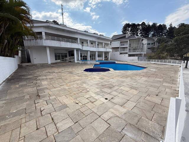 Casa para Venda em Santana de Parnaíba - 4