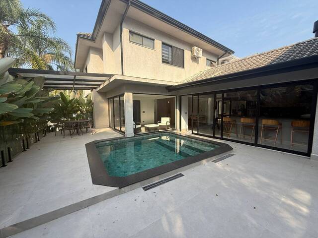 #482 - Casa para Locação em Barueri - SP