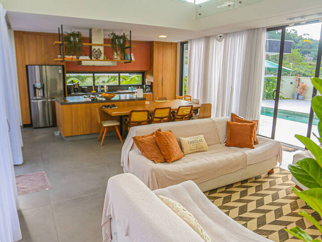 Casa para Venda em Santana de Parnaíba - 4