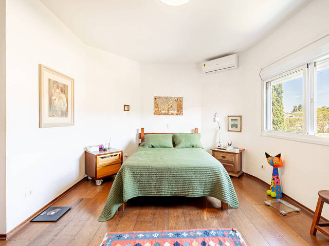 #515 - Casa para Venda em Santana de Parnaíba - SP