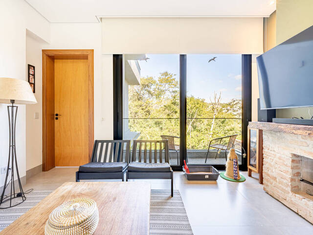 #517 - Casa para Venda em Santana de Parnaíba - SP