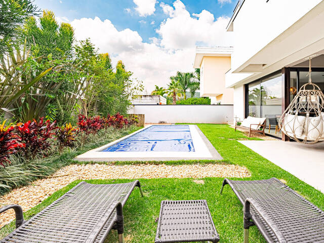 #519 - Casa para Venda em Santana de Parnaíba - SP