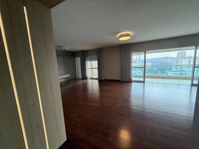 #248 - Apartamento para Venda em Barueri - SP