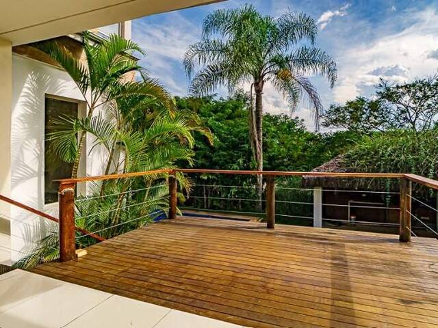 Casa para Venda em Santana de Parnaíba - 4