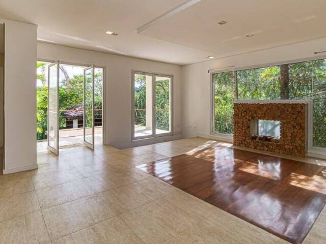 #528 - Casa para Venda em Santana de Parnaíba - SP - 2