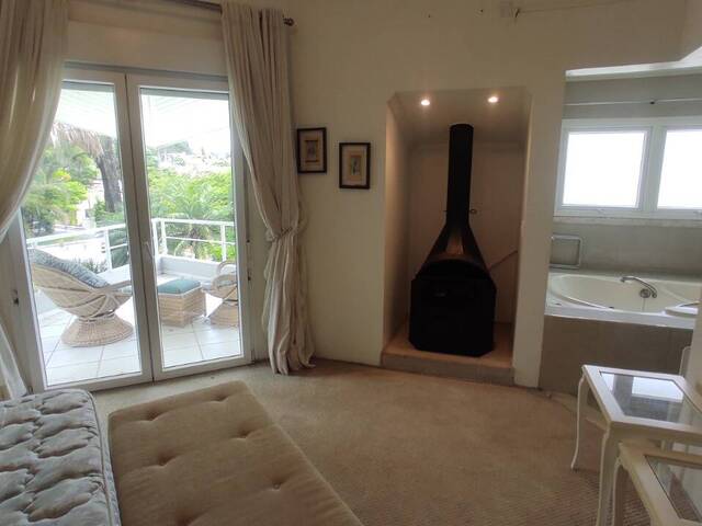 #512 - Casa para Venda em Santana de Parnaíba - SP - 3