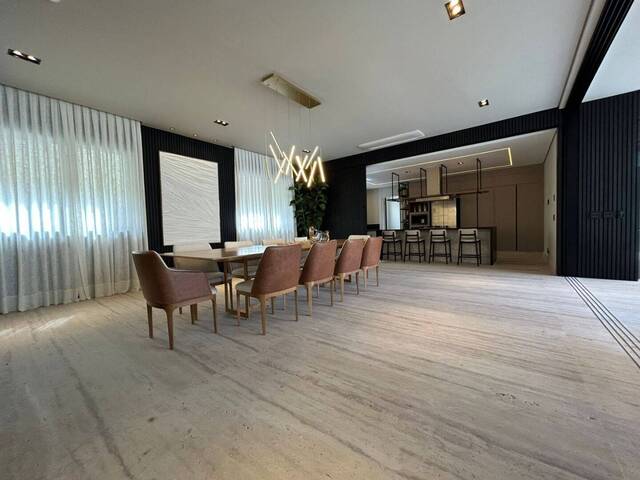 #197 - Casa para Venda em Barueri - SP