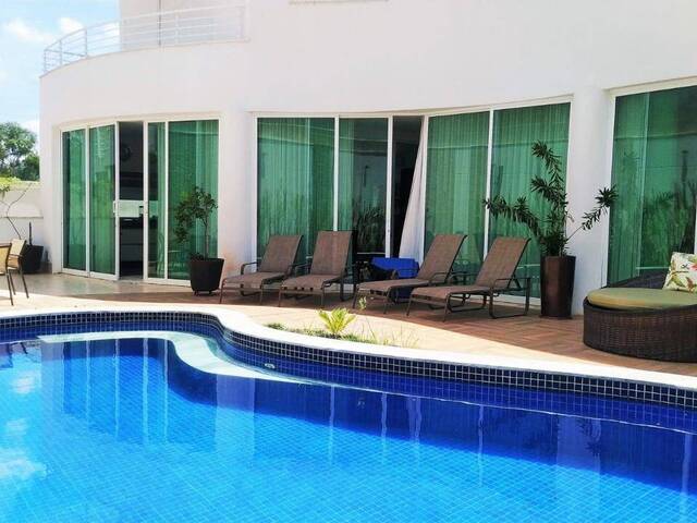 #541 - Casa para Venda em Santana de Parnaíba - SP - 1