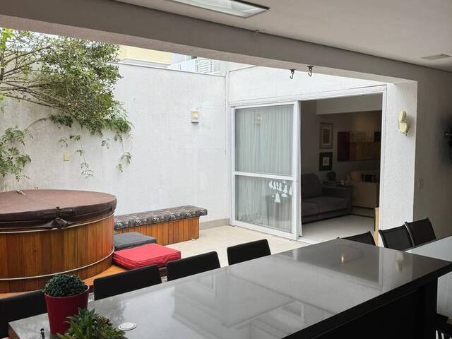 #548 - Casa para Venda em Santana de Parnaíba - SP